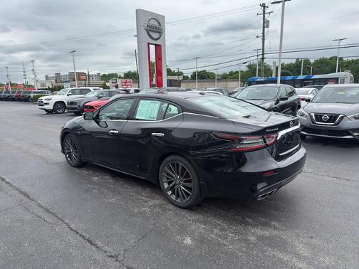 Super Black 2019 Nissan Maxima 3.5 Platinum