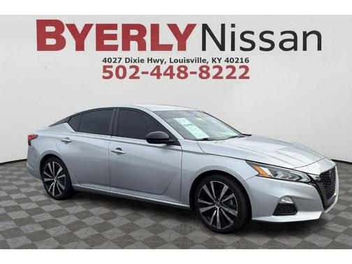 2022 Nissan Altima SR FWD