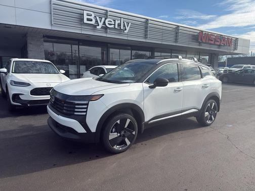 2026 Nissan Kicks SR