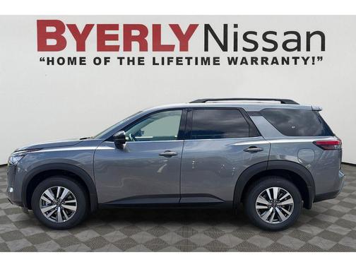 Gun Metallic 2026 Nissan Pathfinder SL