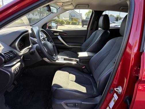 2022 Mitsubishi Eclipse Cross SE