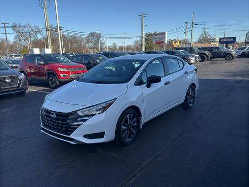 Fresh Powder 2025 Nissan Versa 1.6 S