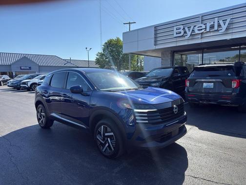 Deep Blue Pearl 2025 Nissan Kicks SV