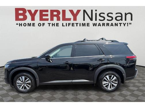 Super Black 2026 Nissan Pathfinder SL