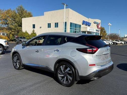 2022 Nissan Murano SL FWD