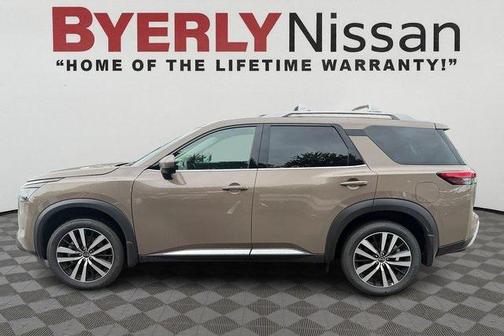 2025 Nissan Pathfinder Platinum 4WD