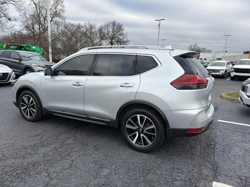 2020 Nissan Rogue SL