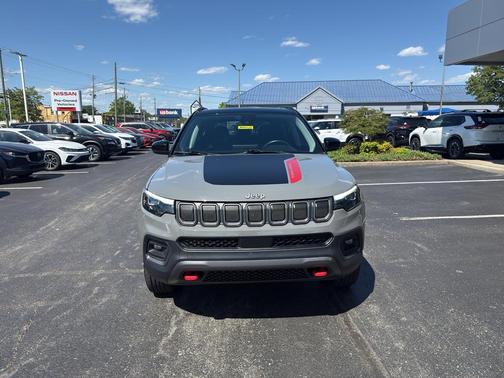Sting-Gray Clearcoat 2022 Jeep Compass Trailhawk