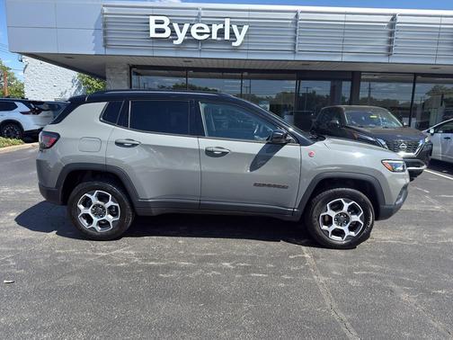 Sting-Gray Clearcoat 2022 Jeep Compass Trailhawk