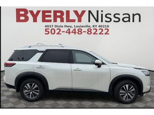 2024 Nissan Pathfinder SL 4WD