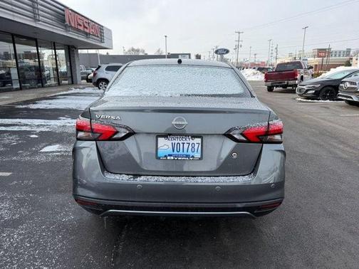 2025 Nissan Versa 1.6 S