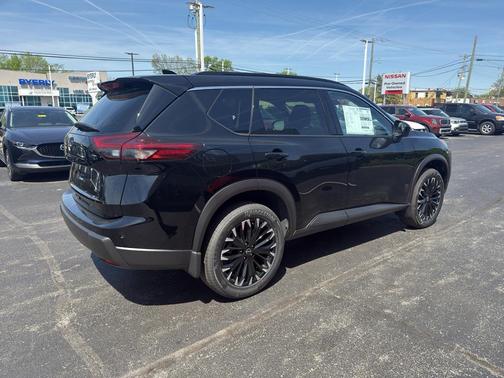 Super Black 2026 Nissan Rogue Dark Armor