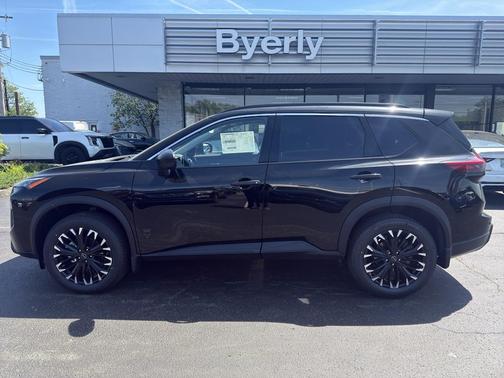 Super Black 2026 Nissan Rogue Dark Armor