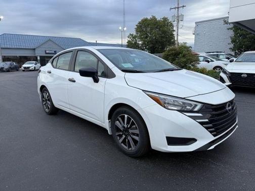 2025 Nissan Versa 1.6 S