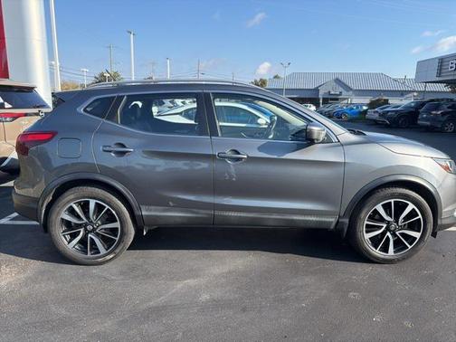 2018 Nissan Rogue Sport SL