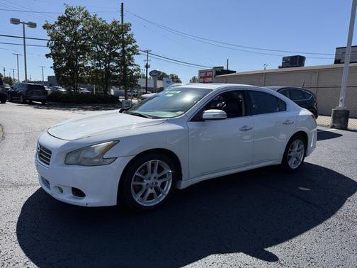 2010 Nissan Maxima SV