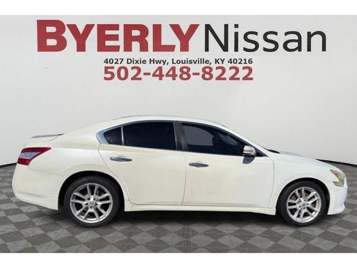 2010 Nissan Maxima SV