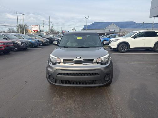 2017 Kia Soul Base
