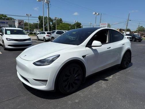 2024 Tesla Model Y Performance Dual Motor All-Wheel Drive