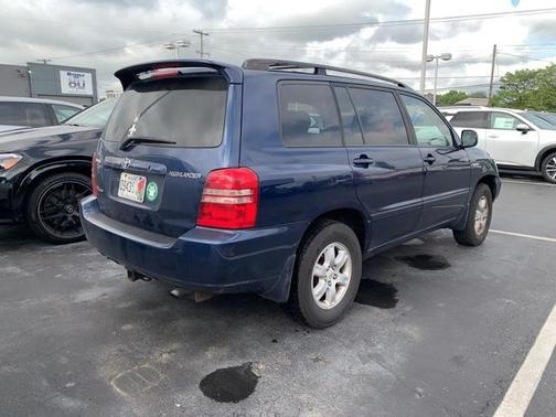 2002 Toyota Highlander Base