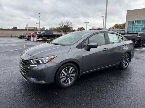 2023 Nissan Versa 1.6 SV