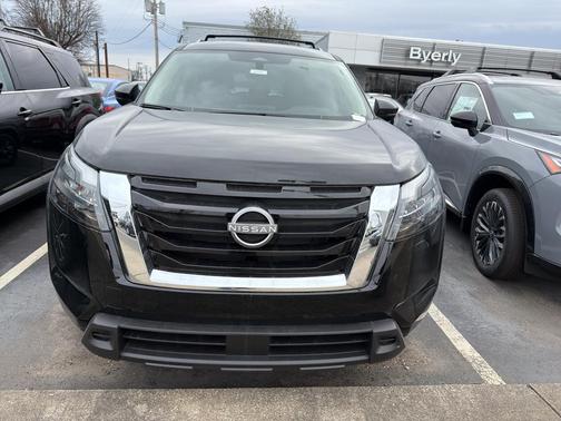 2025 Nissan Pathfinder SV 4WD