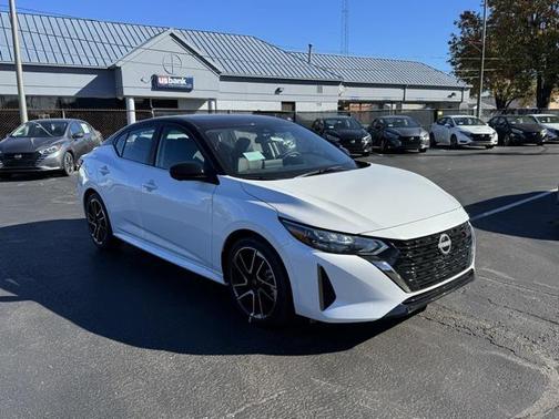 2025 Nissan Sentra SR