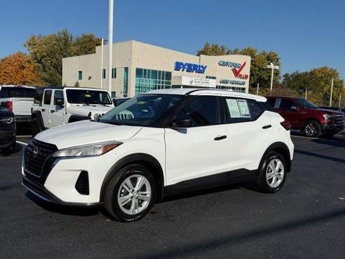 2024 Nissan Kicks S