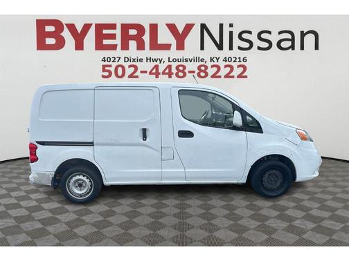 2017 Nissan NV200 SV