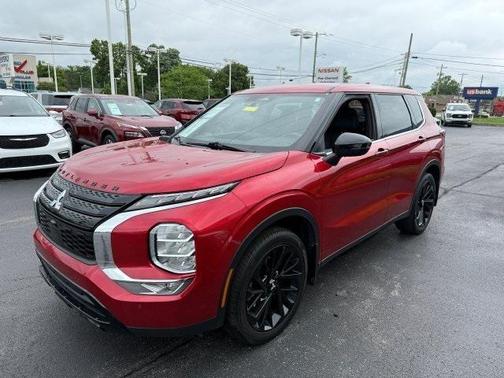 2023 Mitsubishi Outlander SE Black Edition 2WD