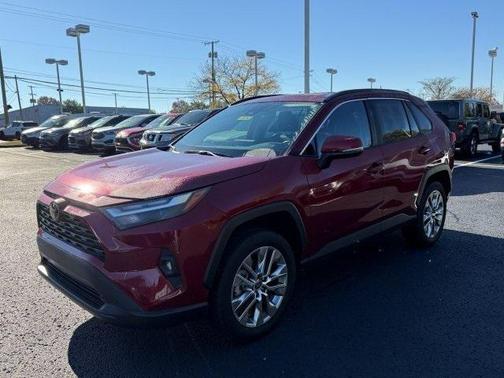 2022 Toyota RAV4 XLE Premium