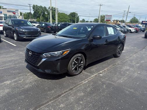 Super Black 2025 Nissan Sentra SV