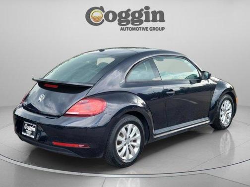 2018 Volkswagen Beetle 2.0T S