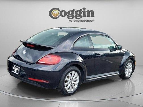 2018 Volkswagen Beetle 2.0T S