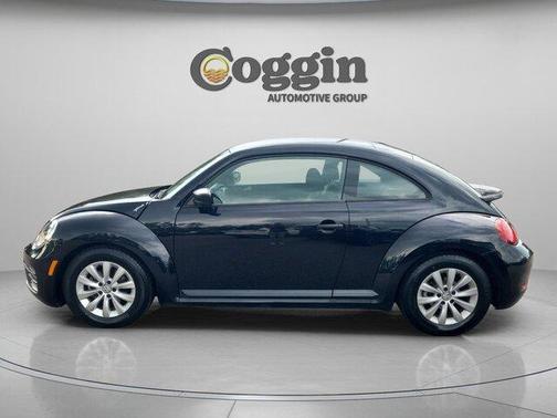 2018 Volkswagen Beetle 2.0T S