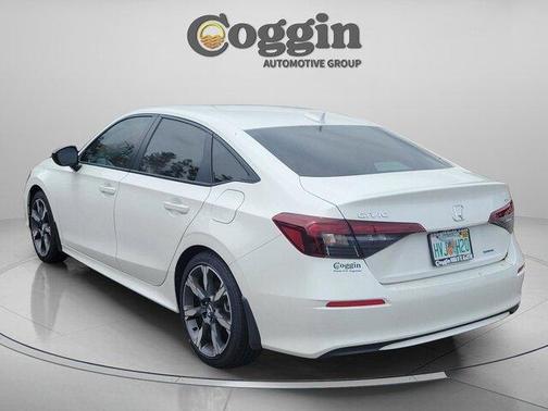 2025 Honda Civic Hybrid 