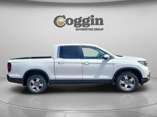 Platinum White Pearl 2026 Honda Ridgeline RTL