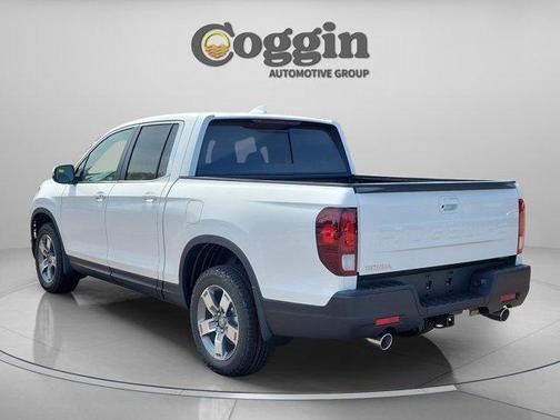 Platinum White Pearl 2026 Honda Ridgeline RTL