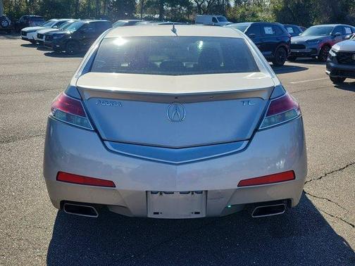 2010 Acura TL Technology