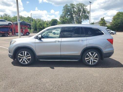 2018 Honda Pilot Touring