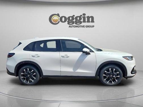 Platinum White Pearl 2026 Honda HR-V EX-L