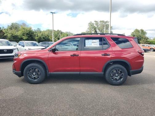 2025 Honda Pilot TrailSport