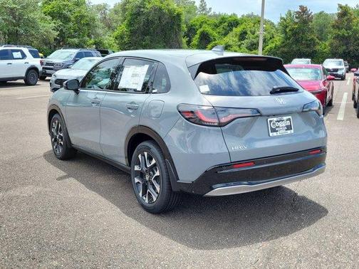 Urban Gray Pearl 2027 Honda HR-V EX-L