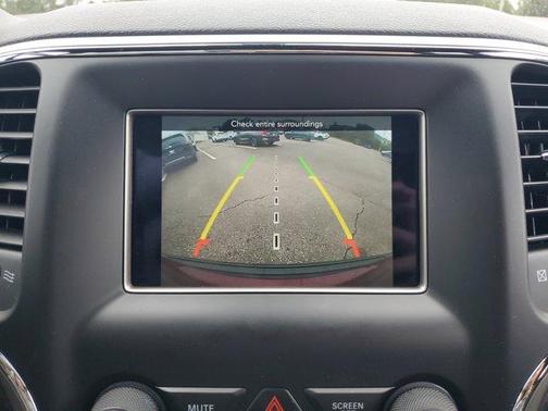 2018 Jeep Grand Cherokee Laredo E