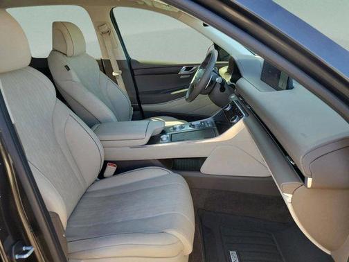 Makalu Gray 2024 Genesis GV80 3.5T