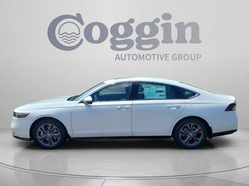 Platinum White Pearl 2026 Honda Accord Hybrid EX-L
