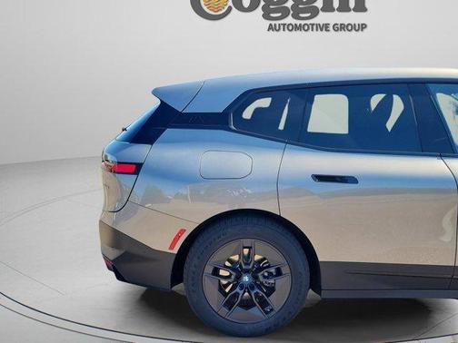 2023 BMW iX xDrive50