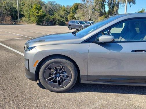 2023 BMW iX xDrive50