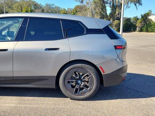 2023 BMW iX xDrive50