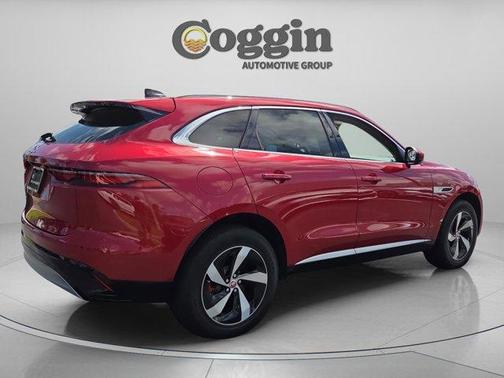 Firenze Red 2022 Jaguar F-PACE P250 S